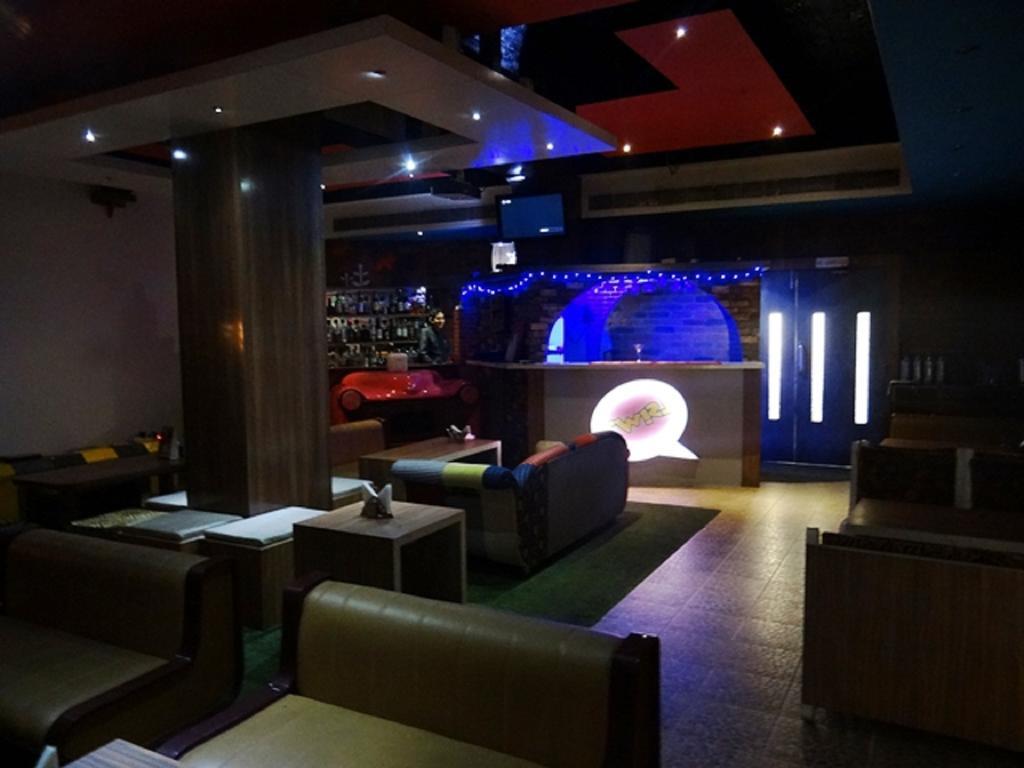 Hotel Rajdhani Regency Гувахати Экстерьер фото